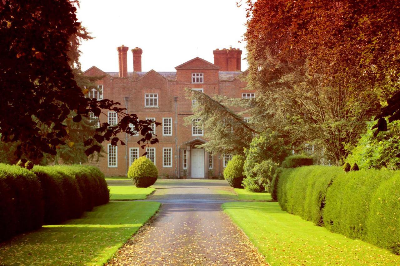 Henley Hall, לאדלו מראה חיצוני תמונה