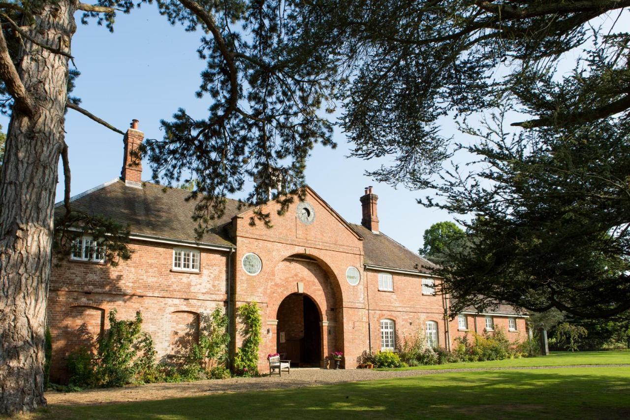 Henley Hall, לאדלו מראה חיצוני תמונה